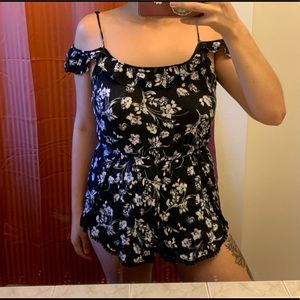 Floral Summer Open Shoulder Sleeveless Romper